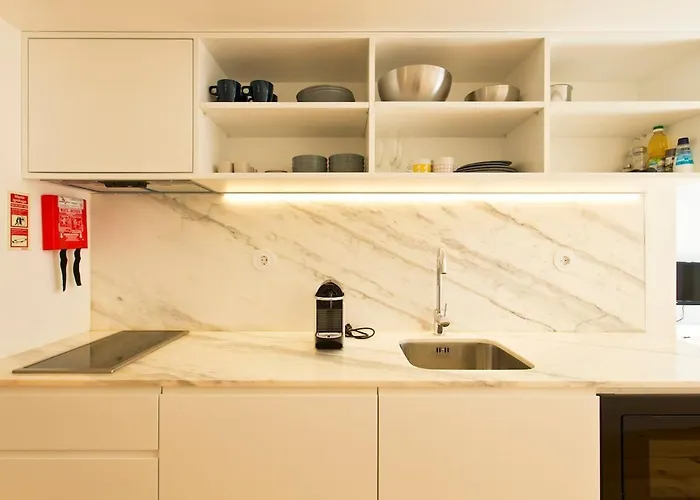 Aposentus - Your In Almada Daire *