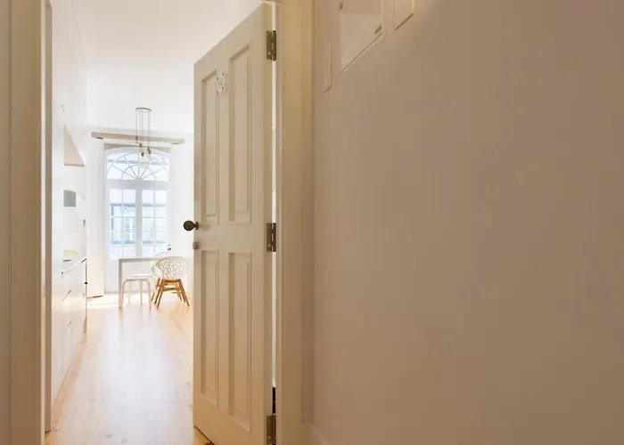 Aposentus - Your In Almada * Oporto